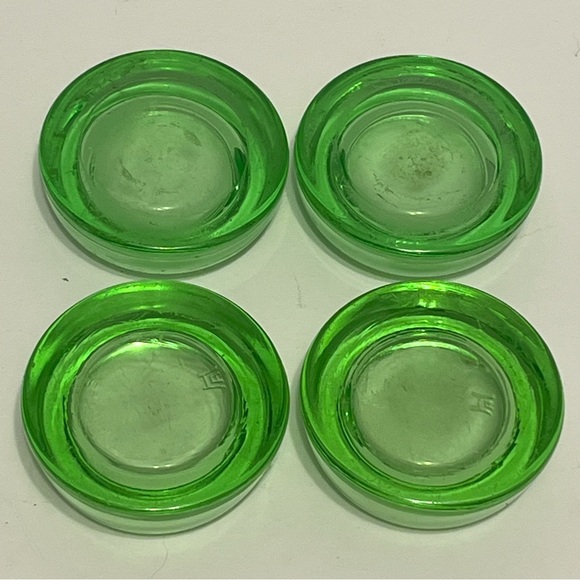 Furniture Coasters - Lot Of 4 Green UV Glass - Picture 6 of 8